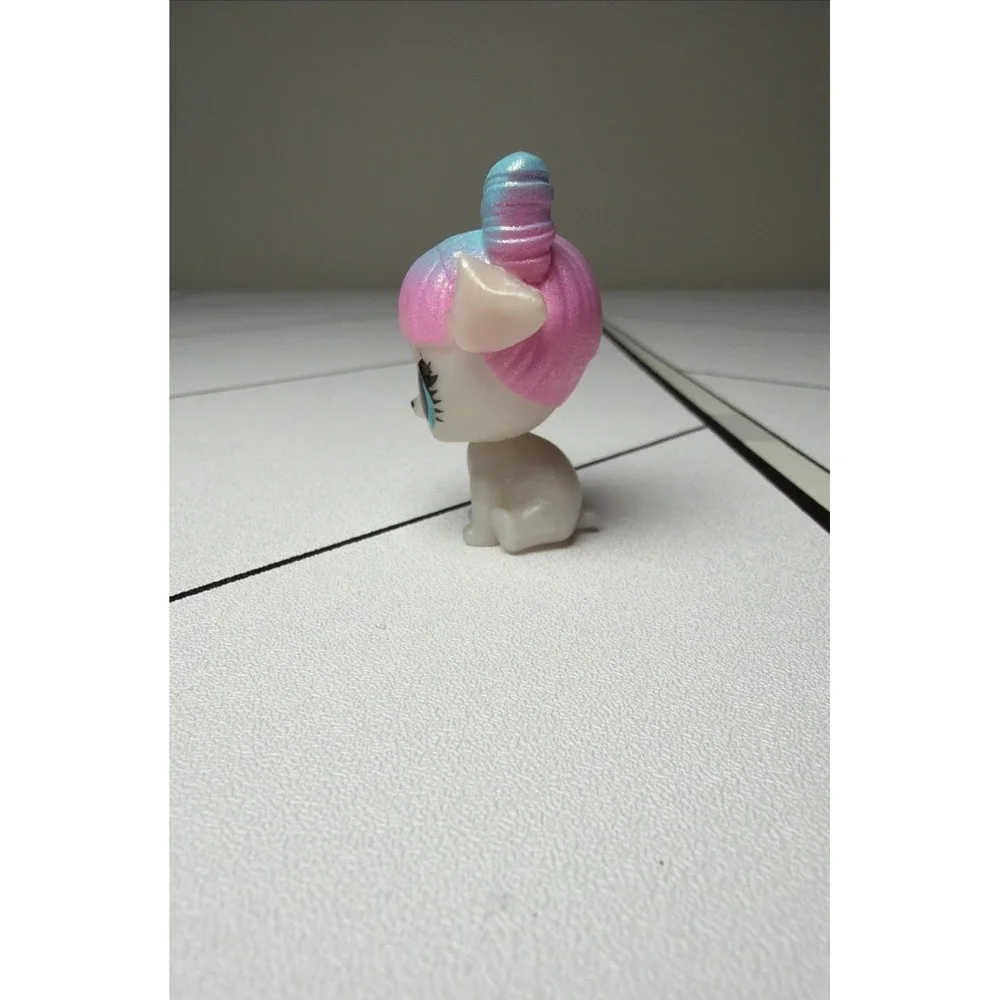 LOL Surprise Partay Puppy Doll Figure Toy Dog Pet White Pink Blue Ribbon Rare‎